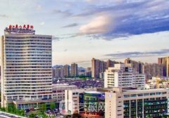 杭州做鼻综合哪里好?格莱