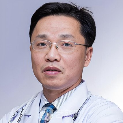 万文勇