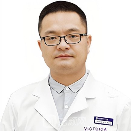 李成辉