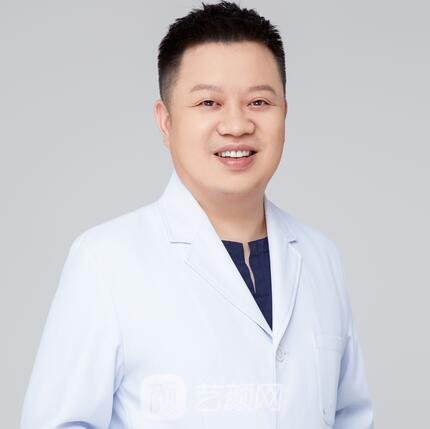 王志华