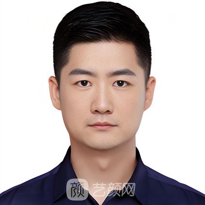 李勐