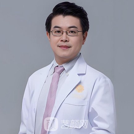 杨弘旭