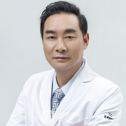 陈小平