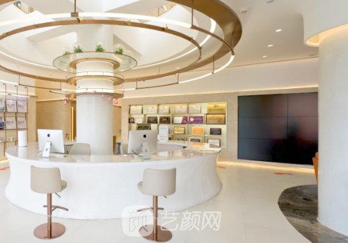 张泉萍医生割双眼皮咋样