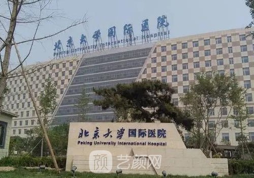 韩岩医生是整形界的大佬