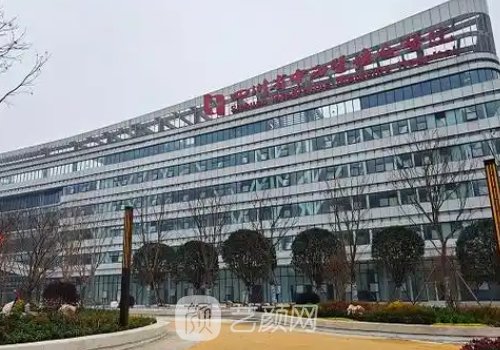 曾令寰双眼皮做的好吗?医