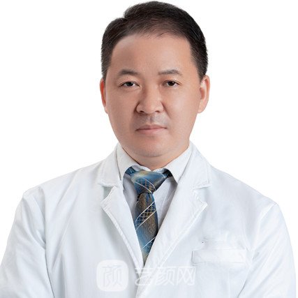 李鹏云