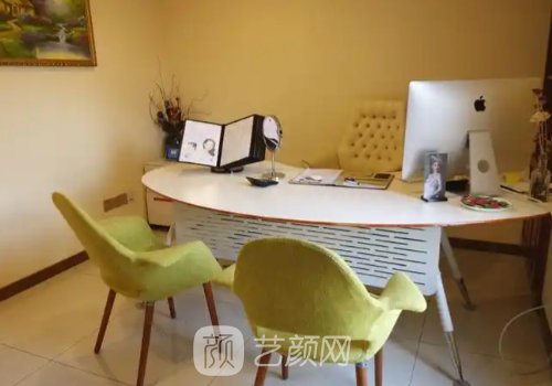 重庆张辉医疗美容怎么样