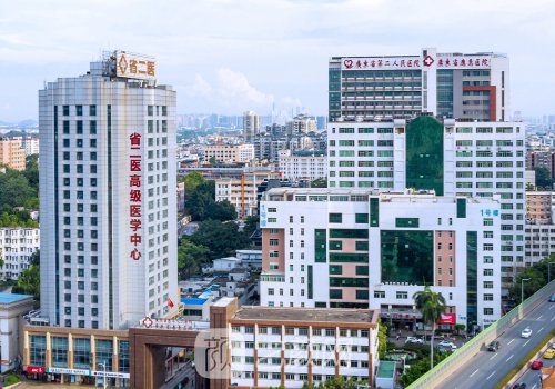 广东省二院隆胸手术费用