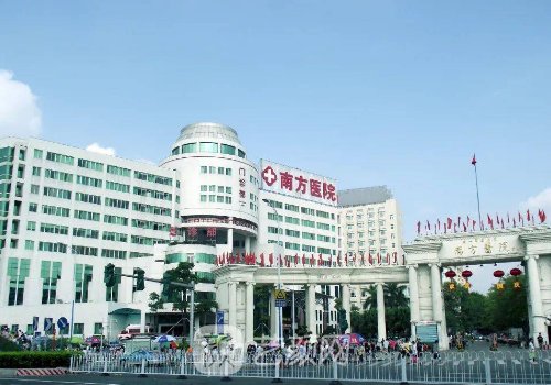 胡志奇植发价格贵吗?技术