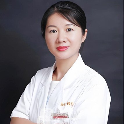 李燕飞