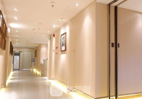 深圳赫思整形医院官网更