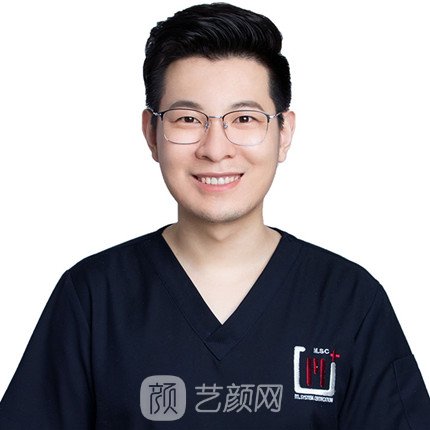 李政育