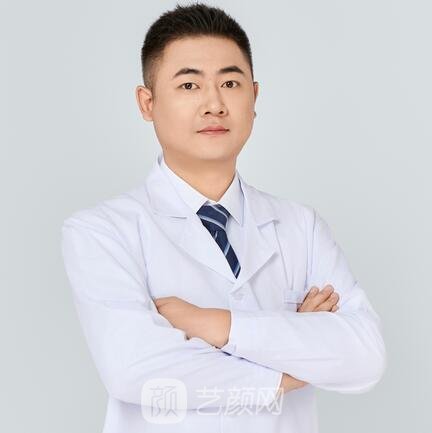 贺宇