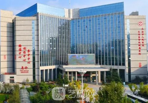 长治市医院割双眼皮多少