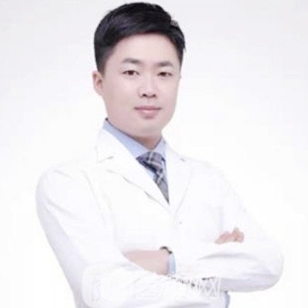 黄清华