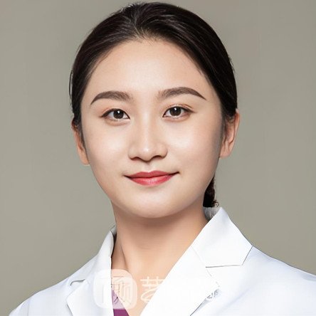 王钦立