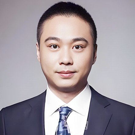 周滨