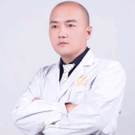 刘亚峰