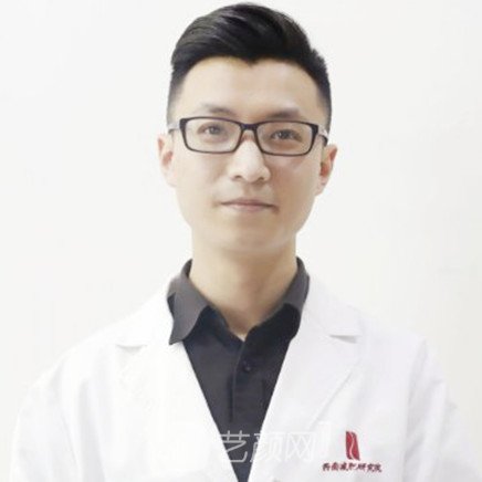 王明洁