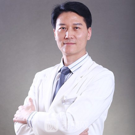 崔东斌