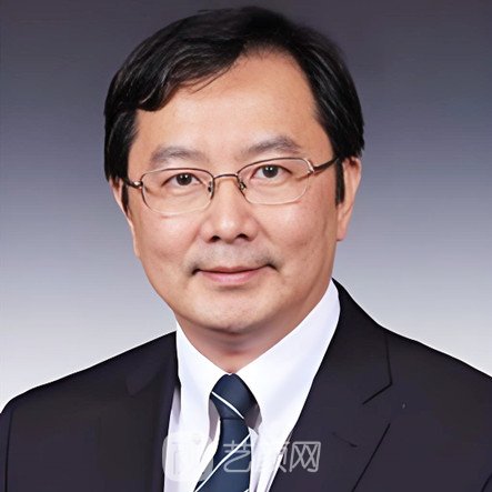 罗奕