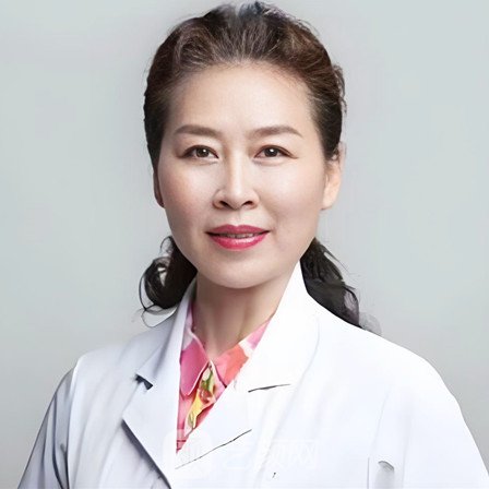 王晓霞