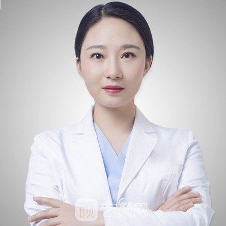 李静