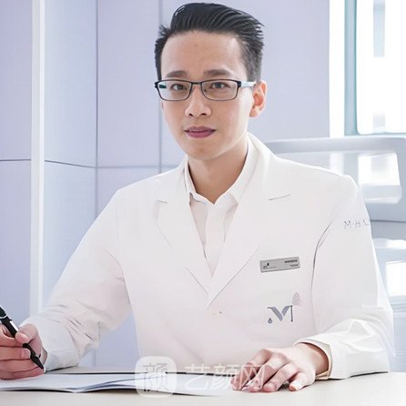 邓智仁