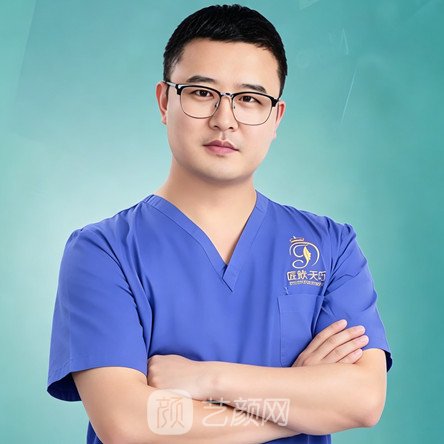 杨猛