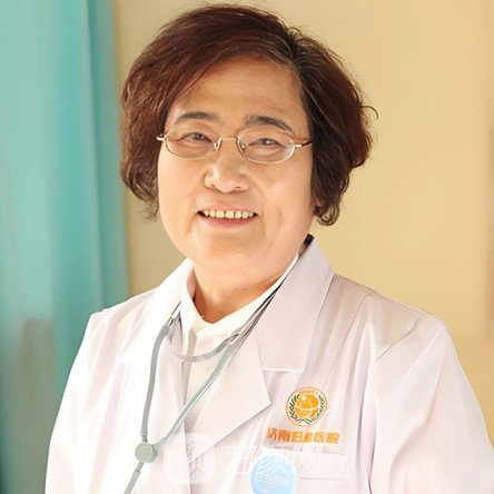 李秀英