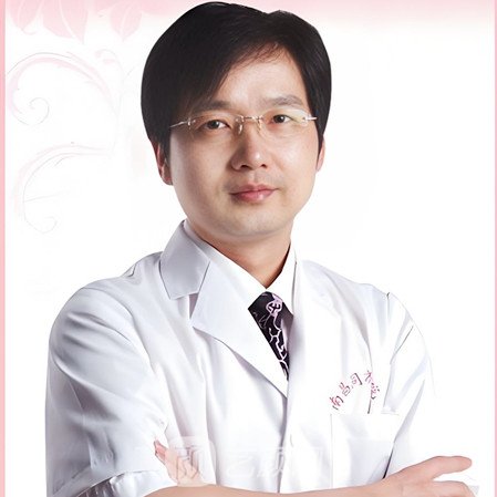 黄庆武