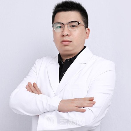 樊华