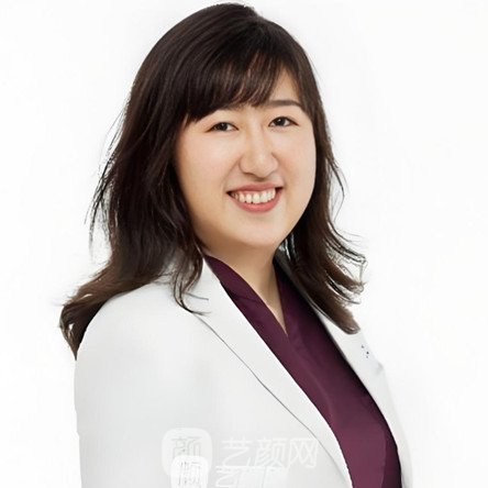 张倩
