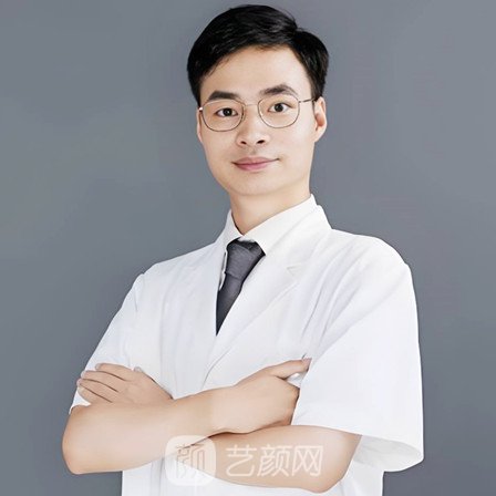 易家云