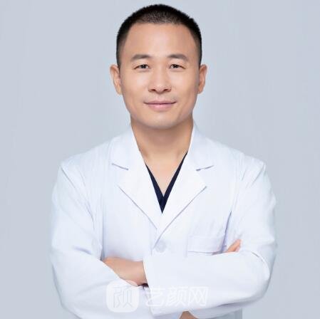 王自谦