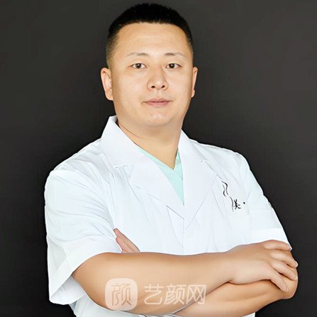 薛魁