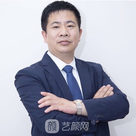 董磊