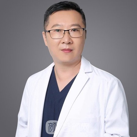 扈明轩