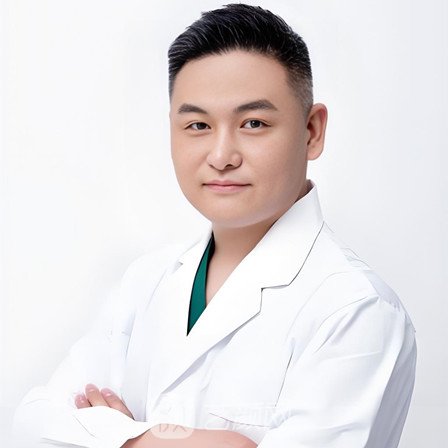 袁世伟