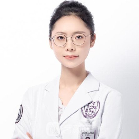 李丹