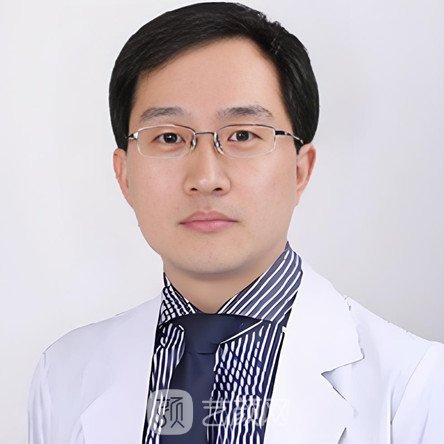 张栋益