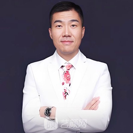 崔成杰