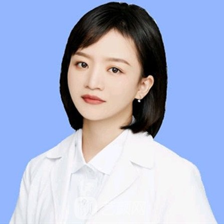 李彩霞