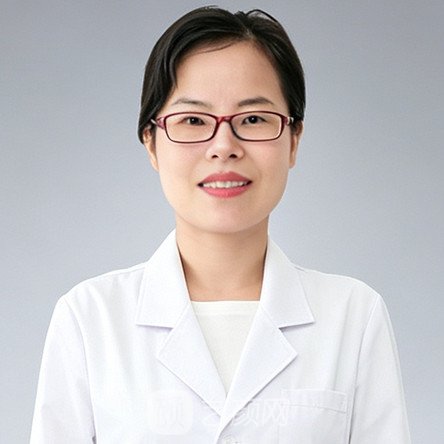 王小芬