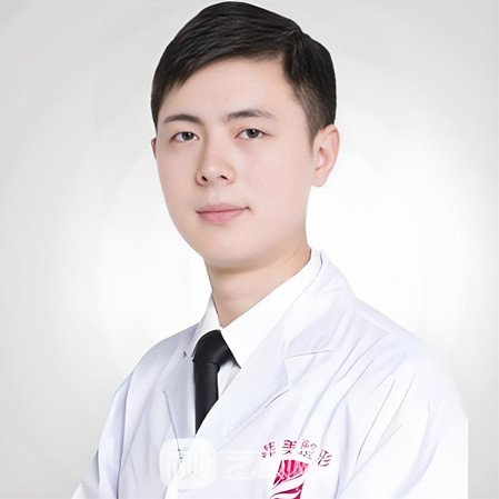 谌军华