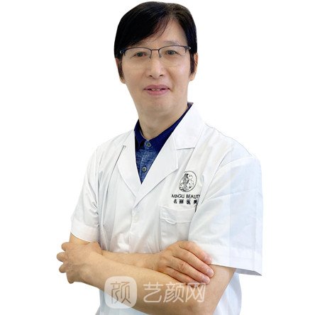 朱富初