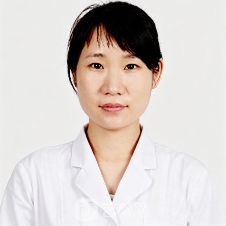 邓坤明