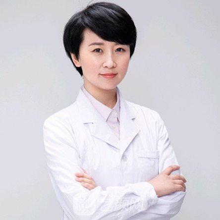 燕静杰