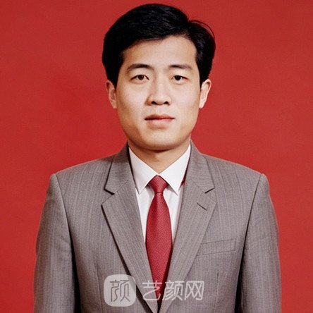 董乾